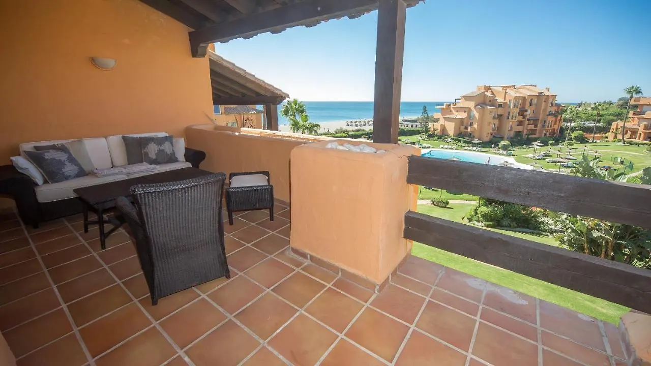 1022 Los Granados Apartment Manilva