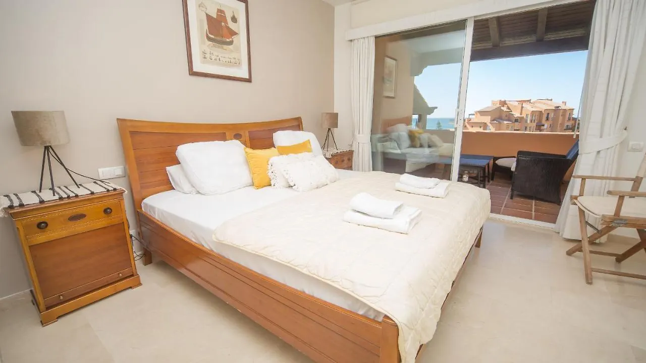 1022 Los Granados Apartment Manilva
